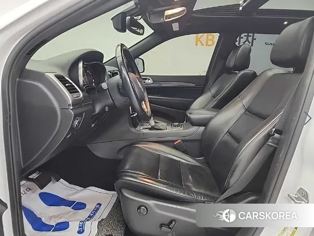 Jeep Grand Cherokee 2019 Белый из Кореи, фото 2