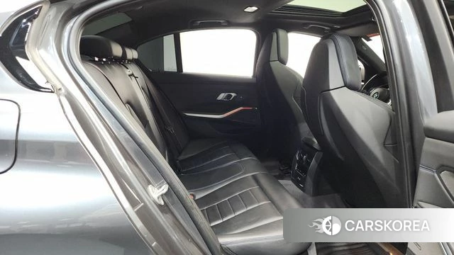 BMW 3 Series (G20) 2021 Серый из Кореи, фото 2