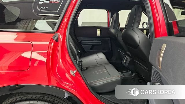 Mini Cooper S Countryman 3rd Generation 2025 Красный из Кореи, фото 2