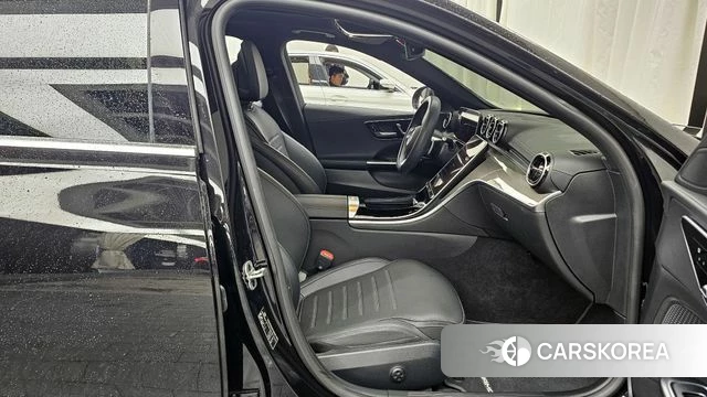 Mercedes-Benz C-Class W206 2024 Черный из Кореи, фото 2