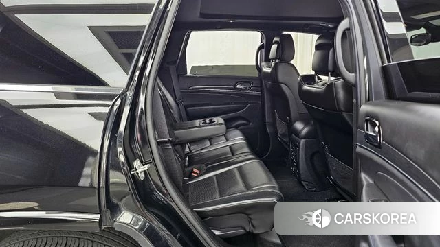 Jeep Grand Cherokee 2021 Черный из Кореи, фото 2