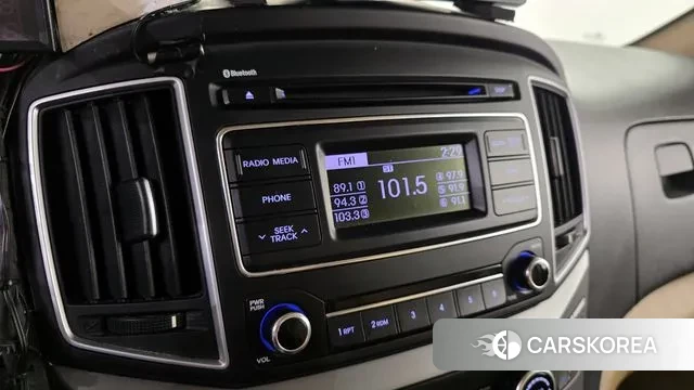 Hyundai The New Grand Starex 2018 Белый из Кореи, фото 2