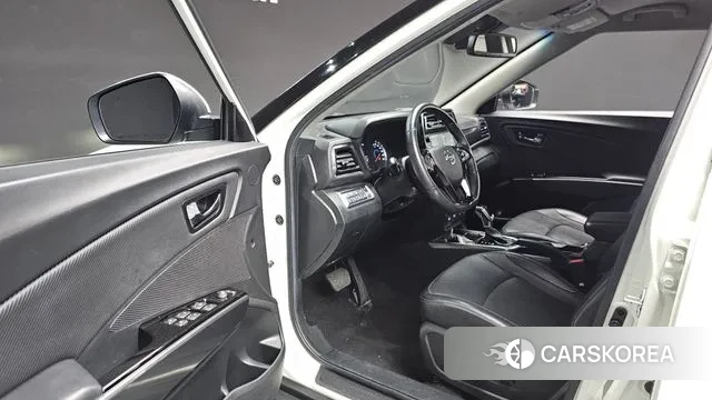 Ssangyong Berry New Tivoli 2022 Белый из Кореи, фото 2