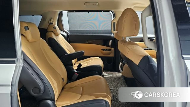 Kia Carnival 4th generation 2023 Белый из Кореи, фото 2