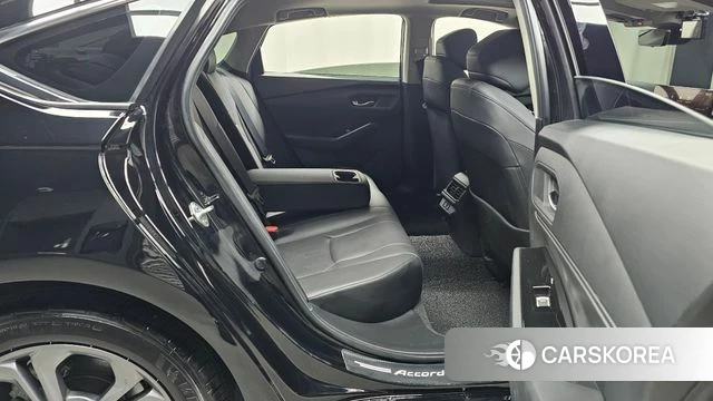 Honda Accord 11th Generation 2024 Черный из Кореи, фото 2