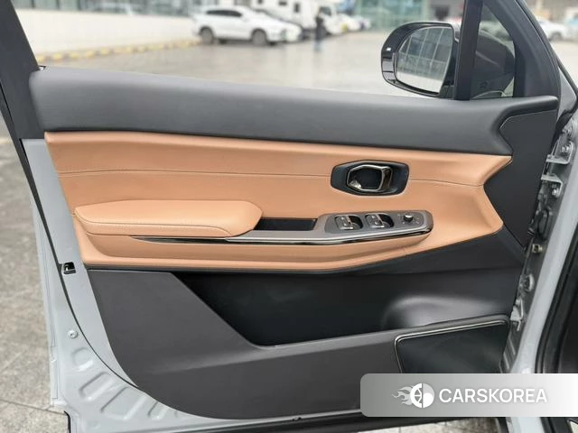 Weilai ES8 2021 Темно-серый из Китая, фото 2