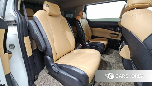 Kia Carnival 4th generation 2021 Белый из Кореи, фото 2