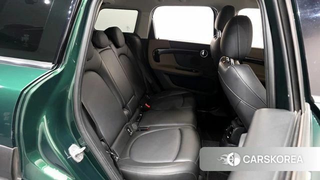 Mini Cooper D Countryman 2019 Зеленый из Кореи, фото 2