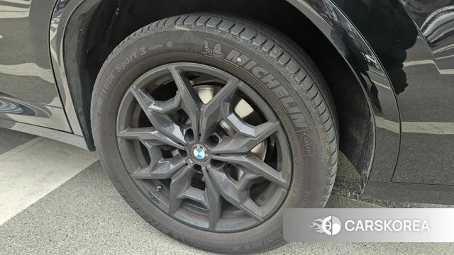 BMW X4 (G02) 2023 Черный из Кореи, фото 2