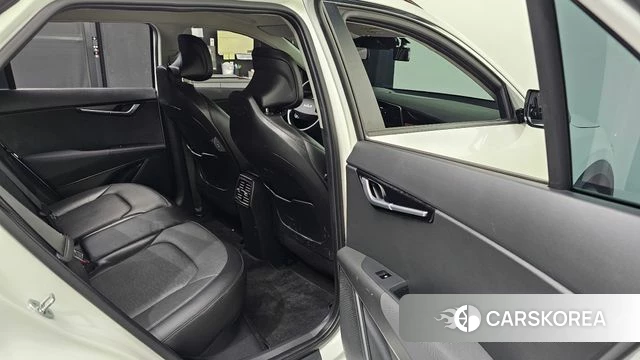 Kia Di All New Niro EV 2022 Белый из Кореи, фото 2