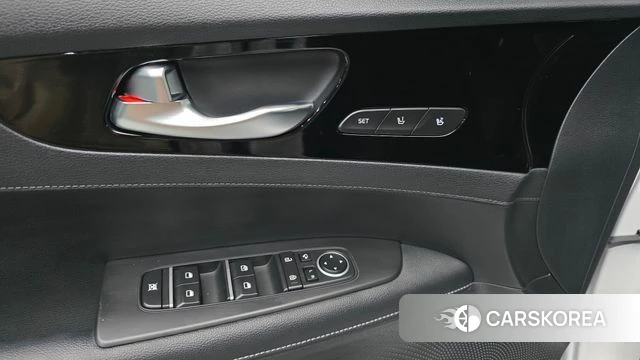 Kia The New K3 2nd generation 2023 Белый из Кореи, фото 2