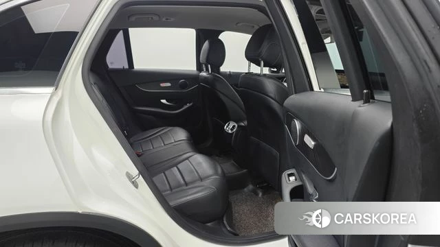 Mercedes-Benz GLC-Class X253 2019 Белый из Кореи, фото 2