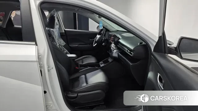 Hyundai Kona (SX2) 2023 Белый из Кореи, фото 2