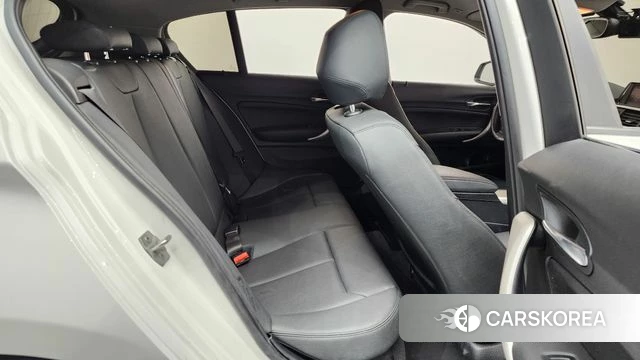 BMW 1 Series (F20) 2018 Белый из Кореи, фото 2