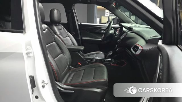 Chevrolet (GM Daewoo) Trailblazer 2021 Белый из Кореи, фото 2