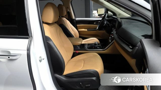 Kia Carnival 4th generation 2022 Белый из Кореи, фото 2