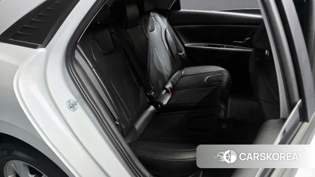 Hyundai Avante (CN7) 2021 Белый из Кореи, фото 2