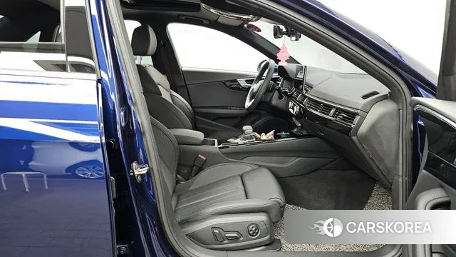 Audi A4 (B9) 2021 Синий из Кореи, фото 2