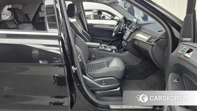 Mercedes-Benz GLE - Class W166 2018 Черный из Кореи, фото 2