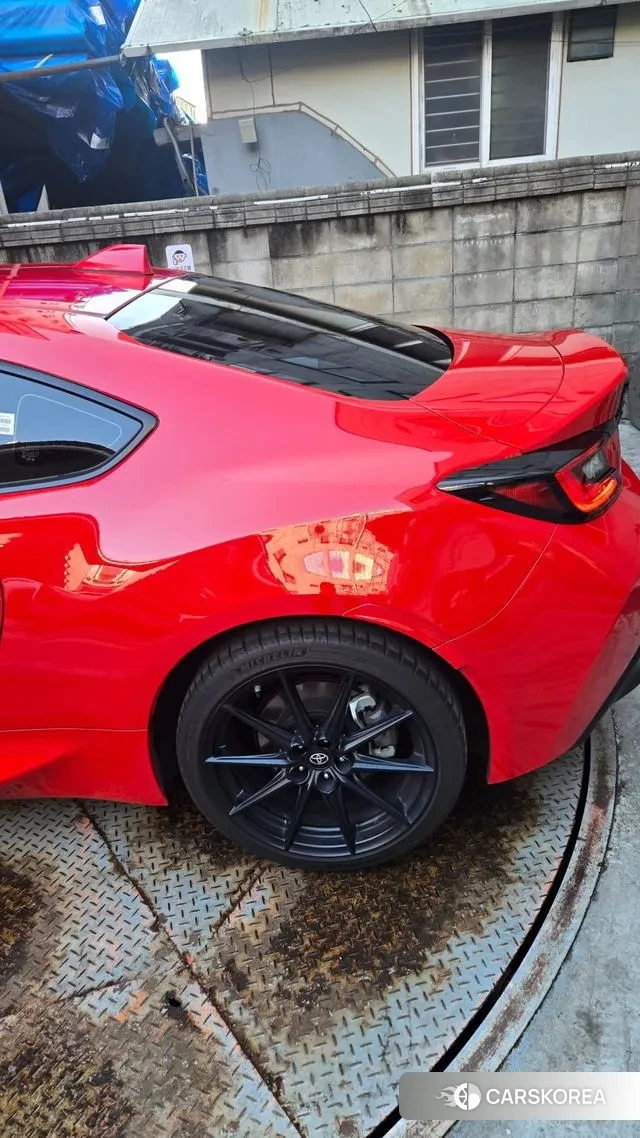 Toyota GR86 2024 Красный из Кореи, фото 2