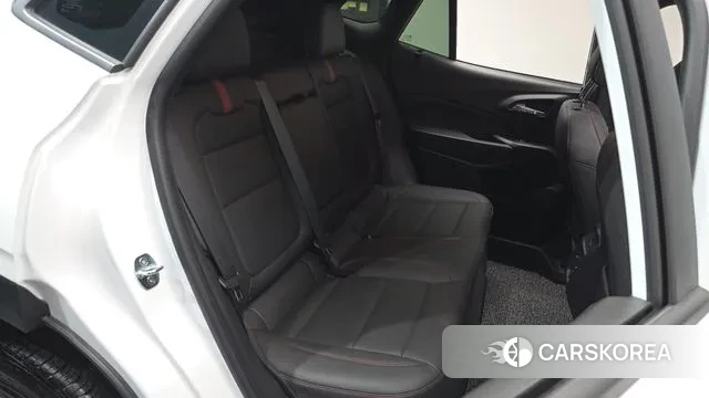 Chevrolet (GM Daewoo) Trax Crossover 2023 Белый из Кореи, фото 2