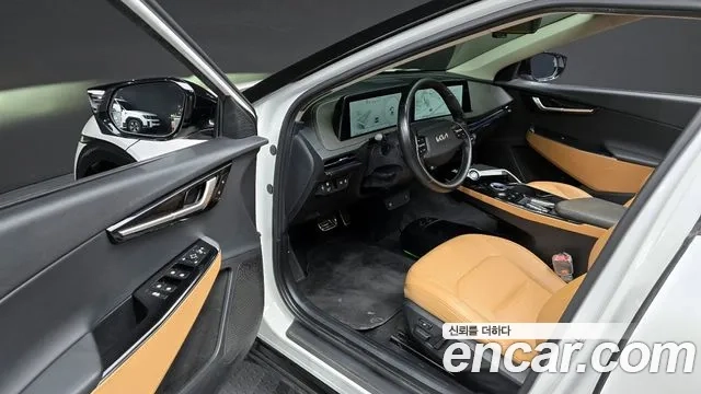 Kia EV6 2021 Белый из Кореи, фото 2