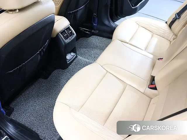 Kia K7 Premier 2020 Черный из Кореи, фото 2