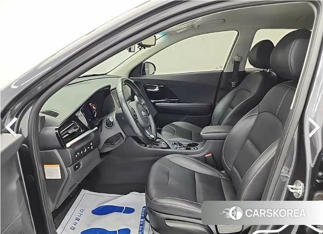 Kia The New Niro 2021 Серый из Кореи, фото 2