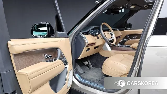 Land Rover Range Rover 5th Generation 2023 Песочный из Кореи, фото 2