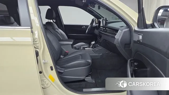 Ssangyong The New Rexton Sport 2024 Жемчужный цвет из Кореи, фото 2