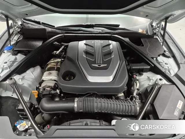 Genesis G80 2018 Серебряный из Кореи, фото 2