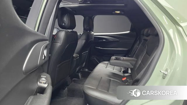 Chevrolet (GM Daewoo) The New Trail Blazer 2023 Цвет тростника из Кореи, фото 2