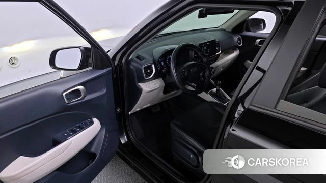 Hyundai Venue 2021 Черный из Кореи, фото 2