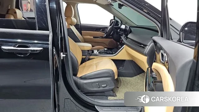 Kia Carnival 4th generation 2021 Черный из Кореи, фото 2