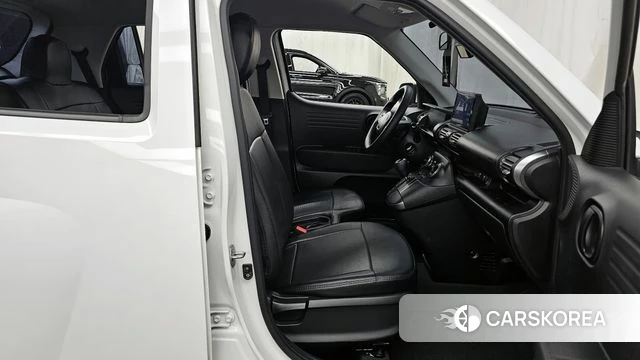 Hyundai Casper 2023 Белый из Кореи, фото 2