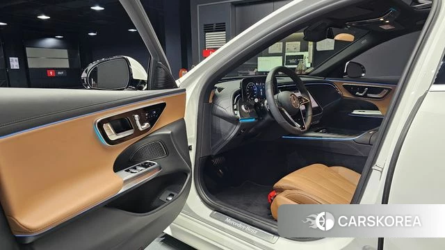 Mercedes-Benz E-Class W214 2025 Белый из Кореи, фото 2