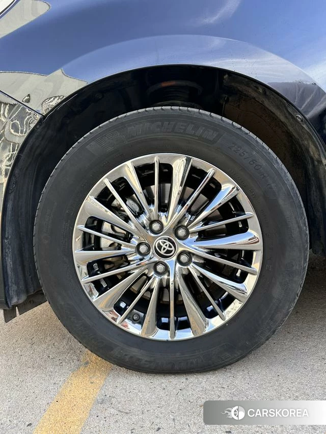 Toyota Elfa 2021 Черный из Китая, фото 2