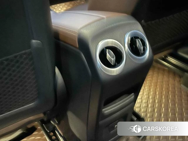 Mercedes-Benz GLB 2022 Белый из Китая, фото 2
