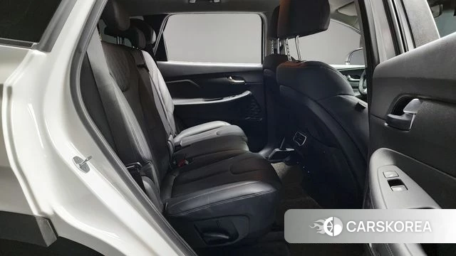 Hyundai The New Santa Fe 2022 Белый из Кореи, фото 2