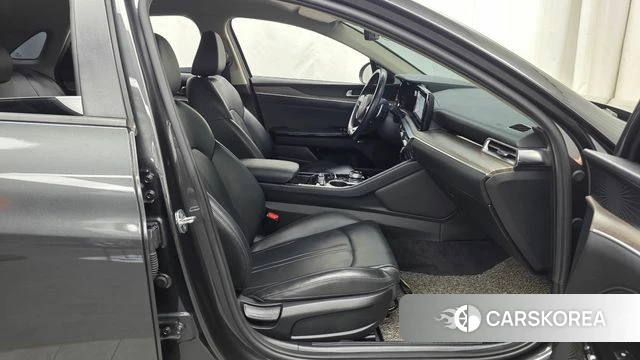 Kia K5 3rd generation 2021 Серый из Кореи, фото 2