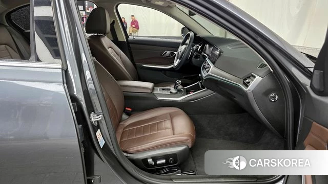 BMW 3 Series (G20) 2020 Серый из Кореи, фото 2
