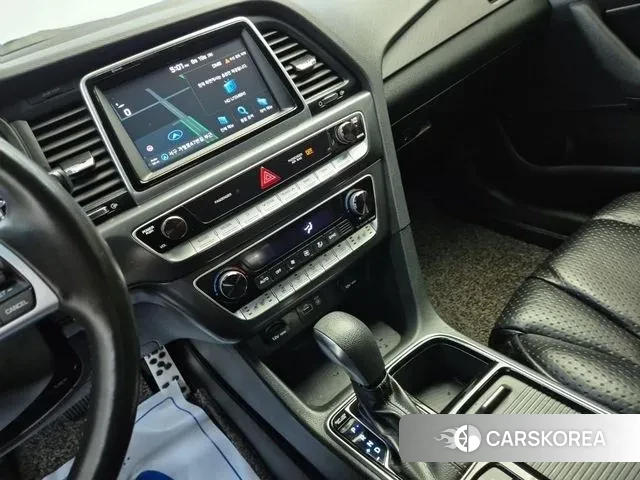 Hyundai Sonata New Rise 2018 Серебристо-серый из Кореи, фото 2