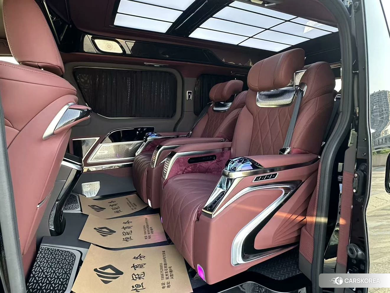 Toyota Hiace 2025 Черный из Китая, фото 2