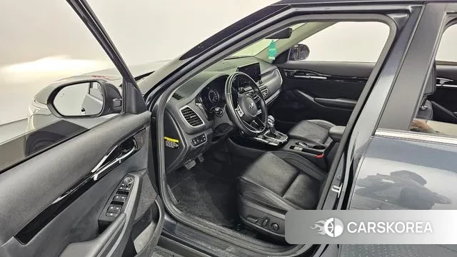 Kia Seltos 2019 Серый из Кореи, фото 2