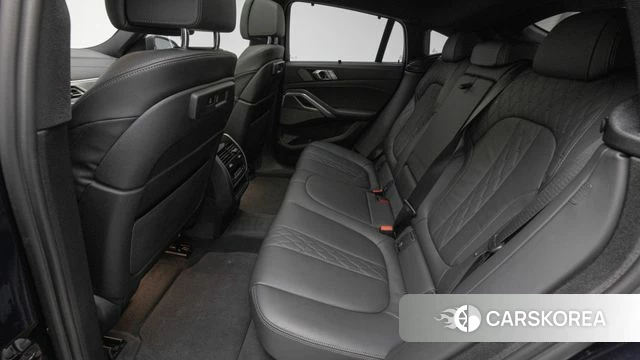 BMW X6 (G06) 2023 Черный из Кореи, фото 2