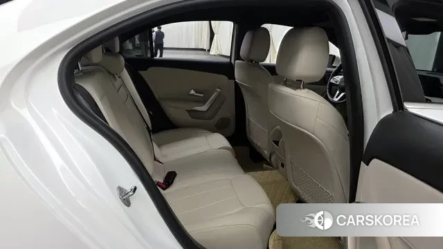 Mercedes-Benz A-Class W177 2023 Белый из Кореи, фото 2