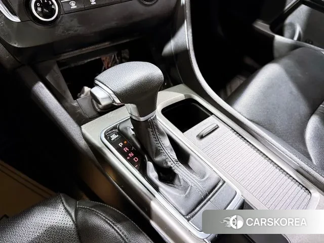 Kia The New K5 2nd generation 2018 Белый из Кореи, фото 2