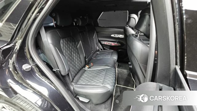 Genesis GV70 2023 Черный из Кореи, фото 2