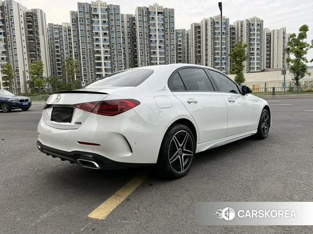 Mercedes-Benz Class C 2024 Белый из Китая, фото 2