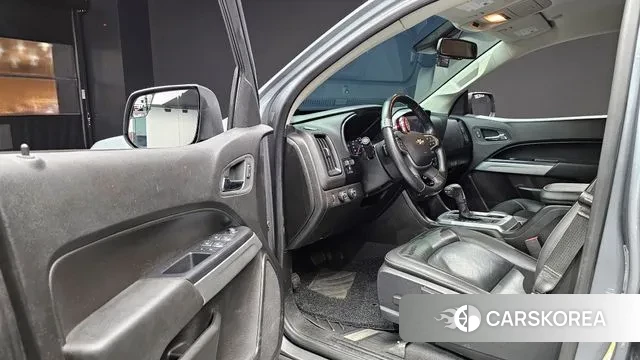 Chevrolet (GM Daewoo) Real New Colorado 2021 Серый из Кореи, фото 2